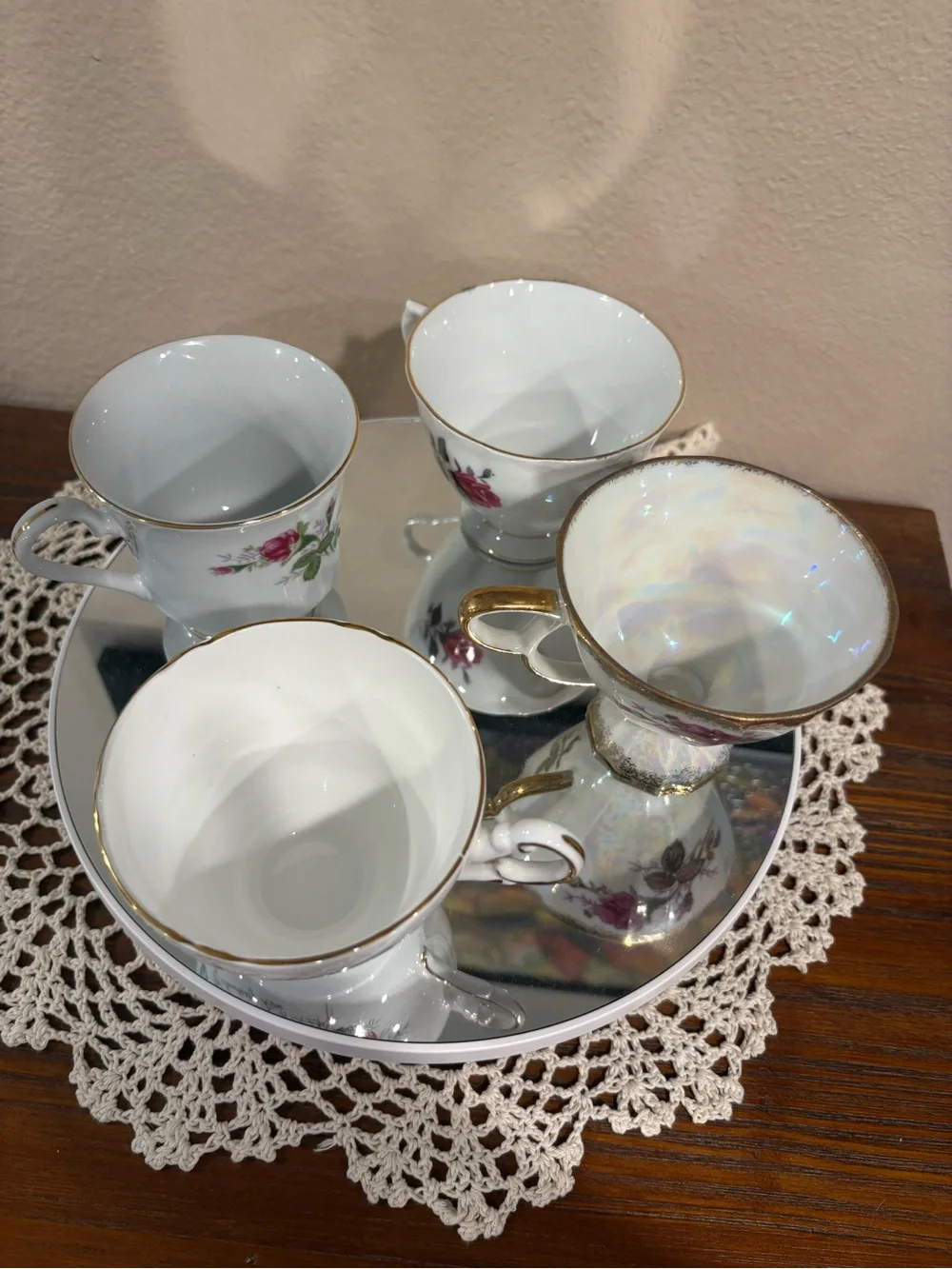VTG Mismatched Tea Cups Lot of 4 Pink Rose Floral China Party Decor No Saucers